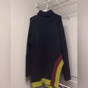 W Concept Turtleneck Sweater - Asymetrical